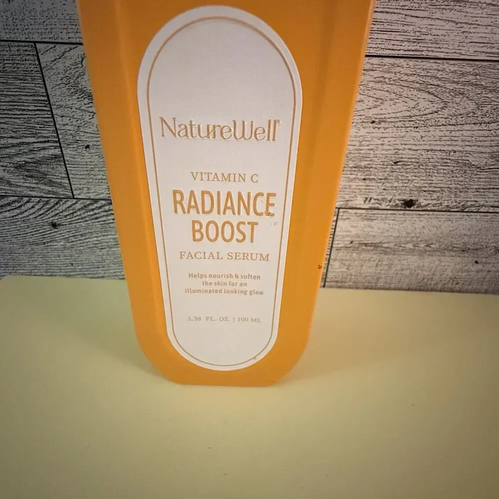 Naturewell Vitamin C Radiance Boost Facial Serum 3.38 fl New Without Box
